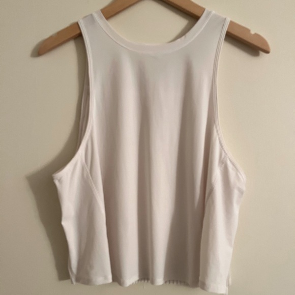 Lululemon Just Pleat It Tank Top Size 6 in White - Picture 5 of 7